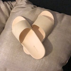 Vince slides